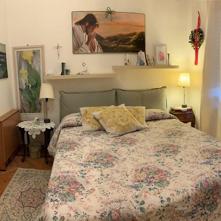 A Casa Di Silvana Рим Экстерьер фото